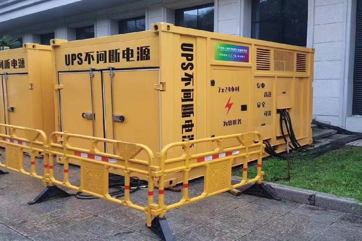 巨野发电机租赁施工现场